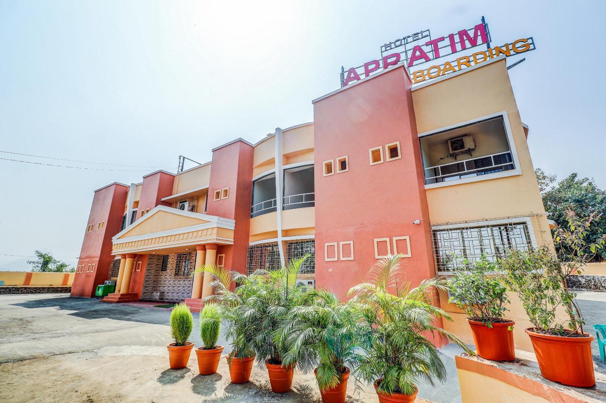 Hotel Apratim Lodging & Boarding Ulhasnagar Luaran gambar